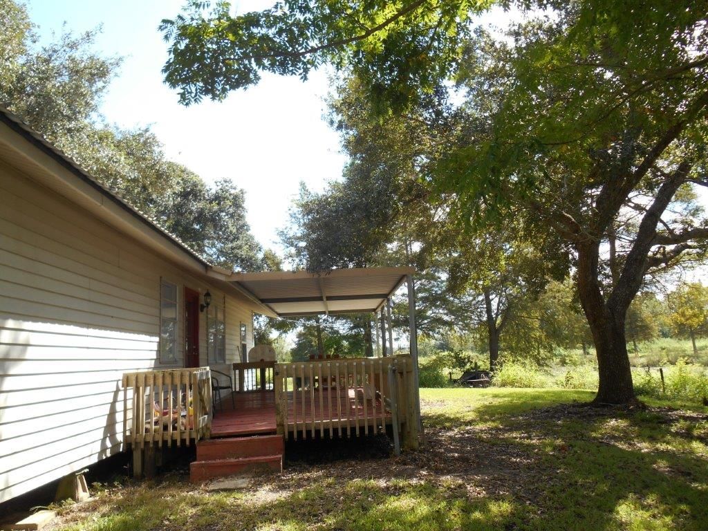 13505 Junius Rd, Abbeville, LA 70510